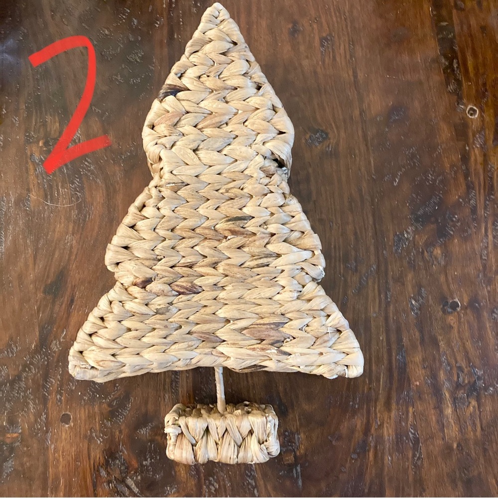 NWT Rattan Tree Home Decor - Picture 9 of 11